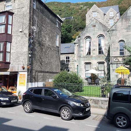 Ground Floor Barmouth Centre Apartment With Garden Екстериор снимка